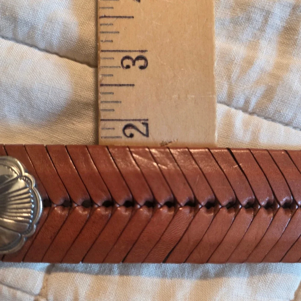 N/A woven leather